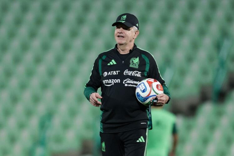 Javier “Vasco” Aguirre está contento con el 0-0 de la Selección Mexicana