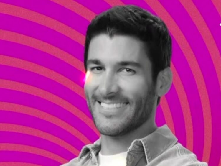 Kike Mayagoitia tras ser anunciado como el sexto eliminado de La Granja VIP 2025.