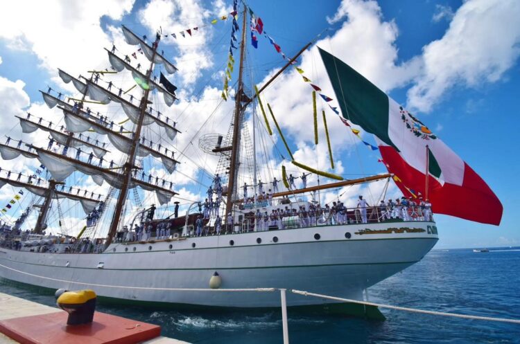 Mañana arriba el buque escuela Cuauhtémoc a Puerto Progreso, Yucatán
