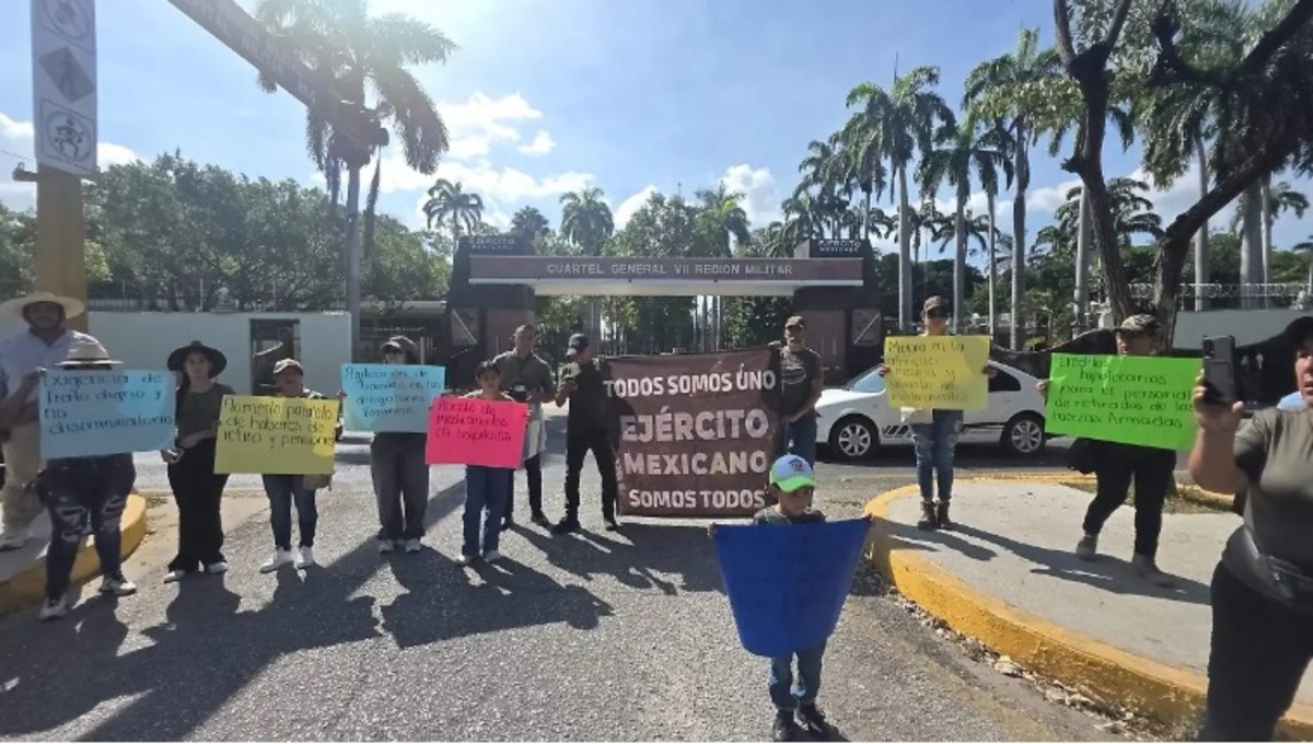 Militares en retiro en Chiapas también exigen mejoras económicas y de salud