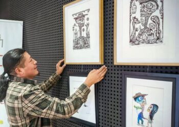 Filogonio Naxín en Cada de México en París