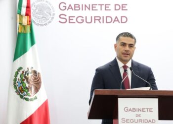 Detenidas 932 personas. Omar García Harfuch, secretario de Seguridad y Protección Ciudadana, conferencia de prensa del gabinete de seguridad del 30 de noviembre de 2025. AMEXI Foto Captura de video