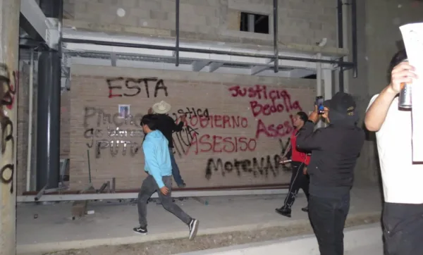 Protestas por el asesinato del alcalde de Uruapan