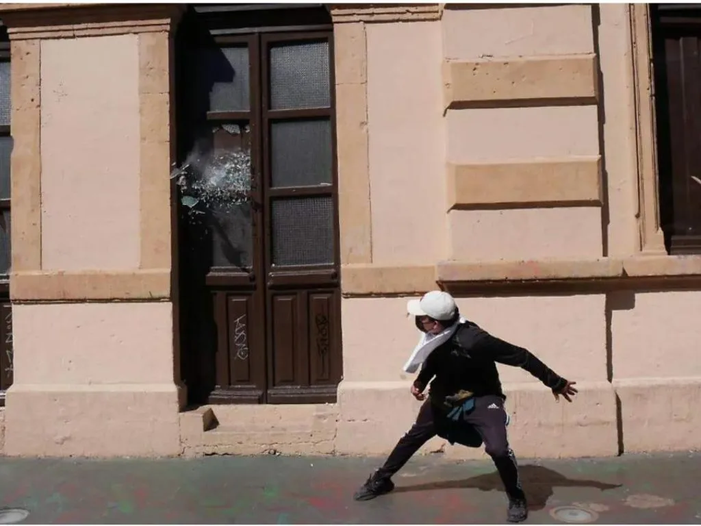 Siguen protestas en Uruapan