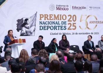 Suma Clara Brugada a CDMX al Mundial Social