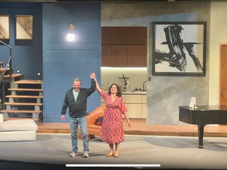 Tiare Scanda y Enrique Arreola en "La Nota"