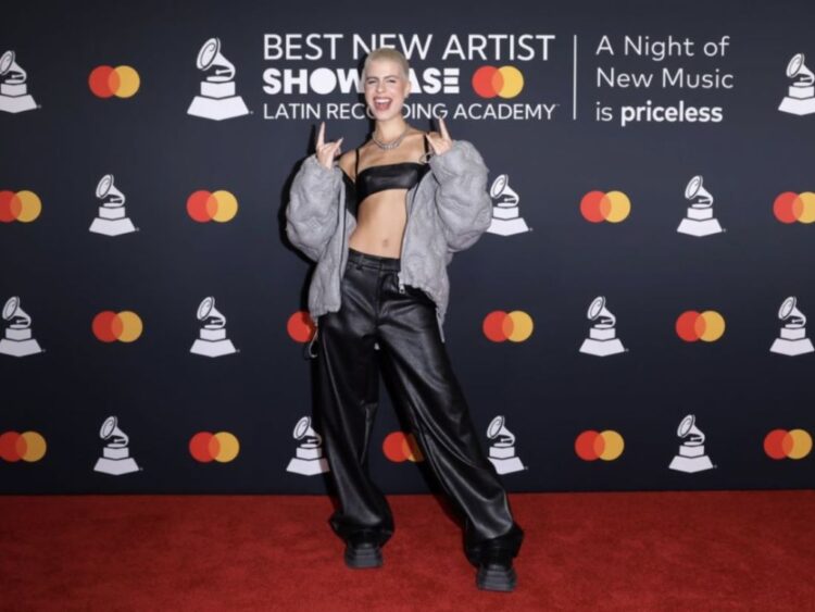 Vibrante y auténtica: Annasofia brilla en nuevos talentos de Latin Grammy