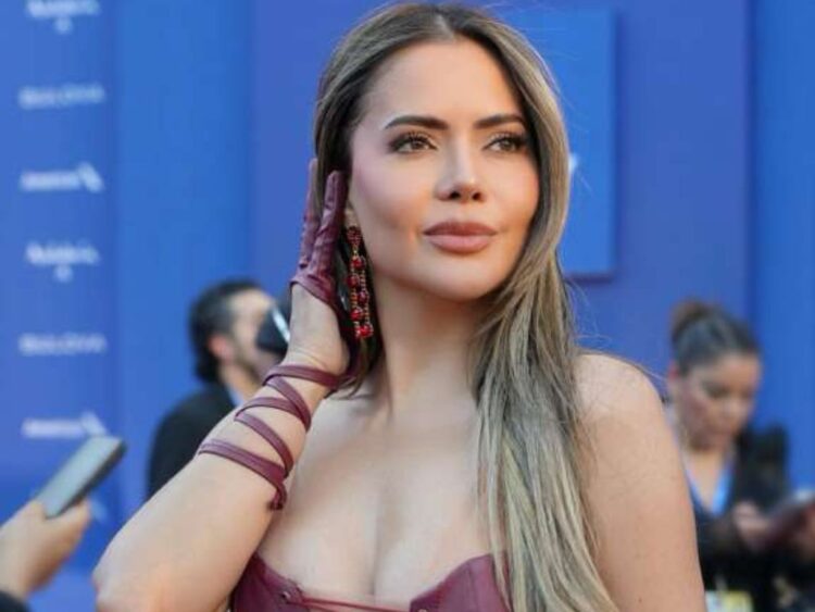 Hanna Rivas deslumbró en los Latin Grammy con un diseño de Carlos Merchan