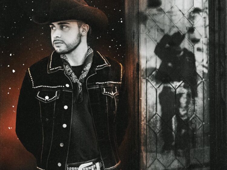 Oscar Ortiz estrena “BB pa donde”, una cumbia moderna con mucha picardía