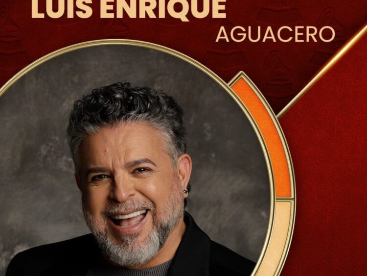 Luis Enrique triunfa en los Latin Grammy con “Aguacero”