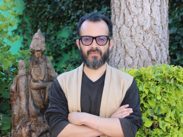 Francisco Gallardo Negrete reflexiona sobre lo mexicano y recibe el Premio Bellas Artes para Ensayo sobre Artes Visuales 2025