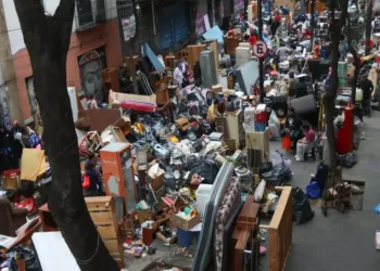 Policías de Valle de Chalco ejecutan desalojo ilegal