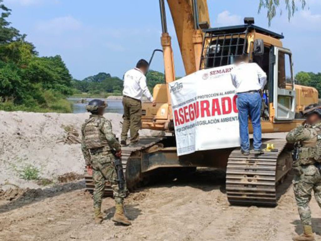obras sin permiso en el Río Suchiate