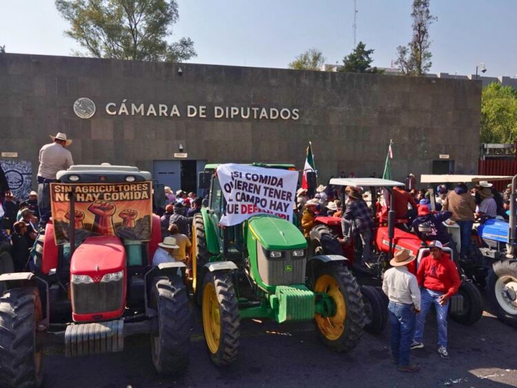 Reforma a la Ley Nacional de Aguas genera protesta nacional de agricultores