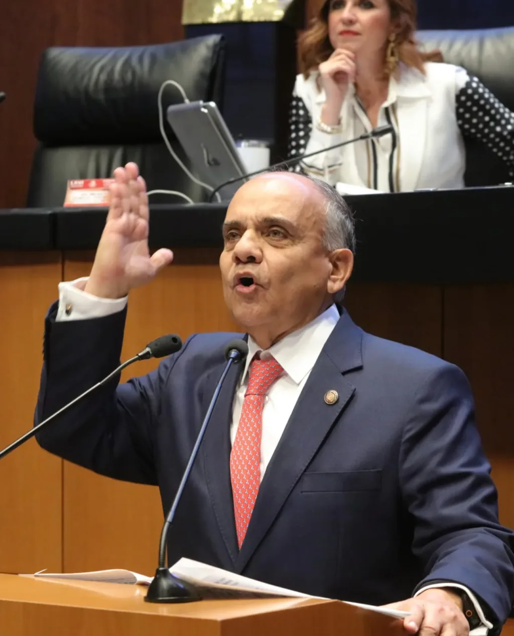 Añorve denuncia ocurrencias de Morena ante desabasto de medicamentos