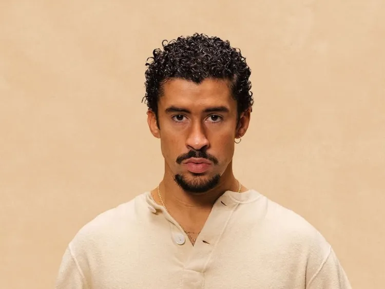 Salma Hayek, Danna y Julieta Venegas brillan en el concierto de Bad Bunny en CDMX | AMEXI/FOTO: IG