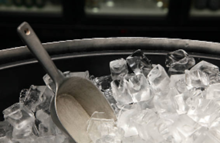 ¡Aguas con el manejo de hielo para consumo humano!