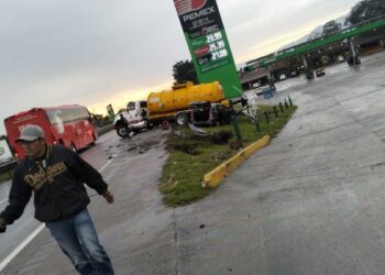 Carambola en la autopista Córdoba-Veracruz