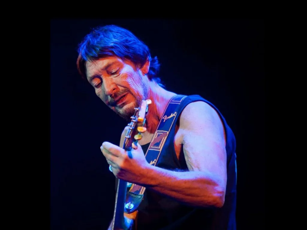 Muere Chris Rea, ícono del rock y blues, a los 74 años. | AMEXI/FOTO: IG @chrisreamusic