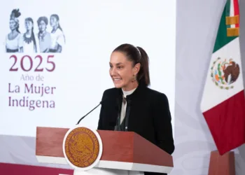 Ocho vueltas al mundo en un año; Sheinbaum presume giras nacionales y obras de infraestructura