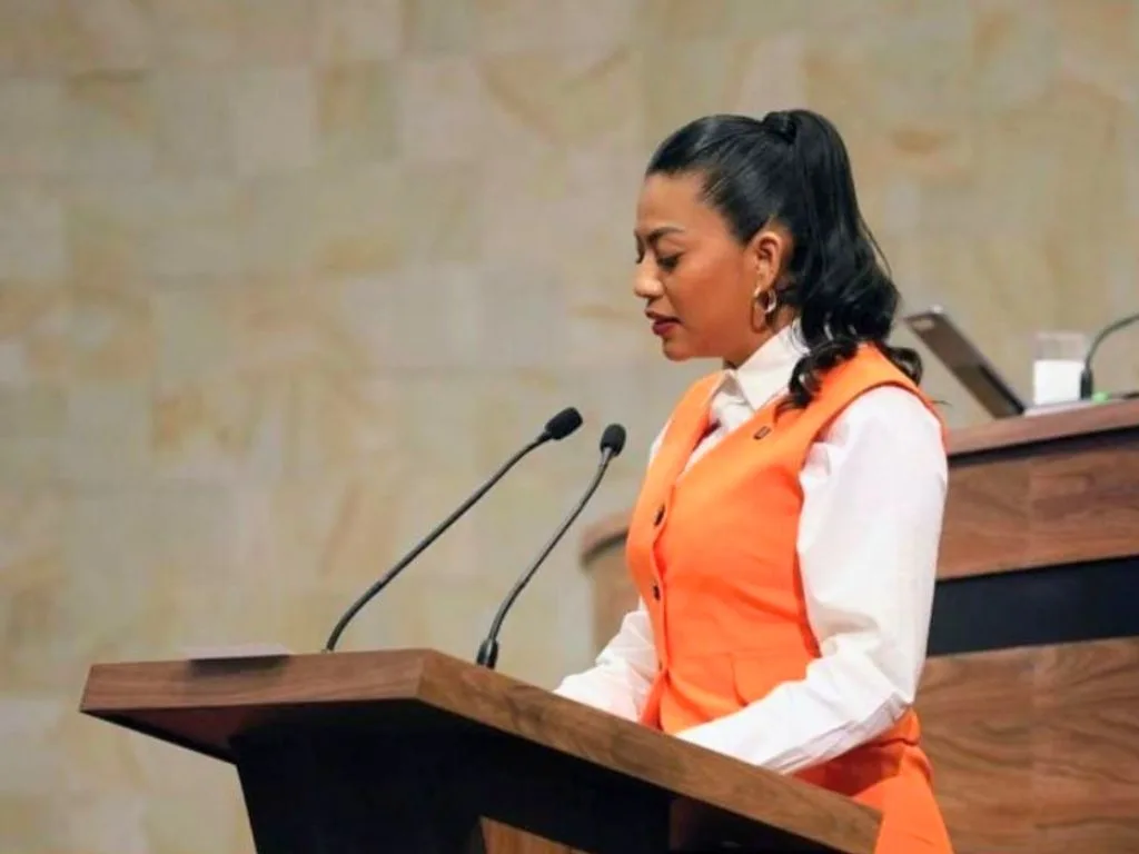 Diputada Karla Clarissa Bornios, de Morena. Una profunda relación de respeto con la naturaleza. AMEXI