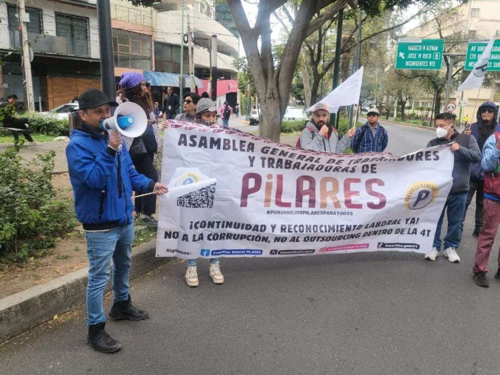 Trabajadores de Pilares de la CDMX exigen reconocimiento de derechos laborales (Video)