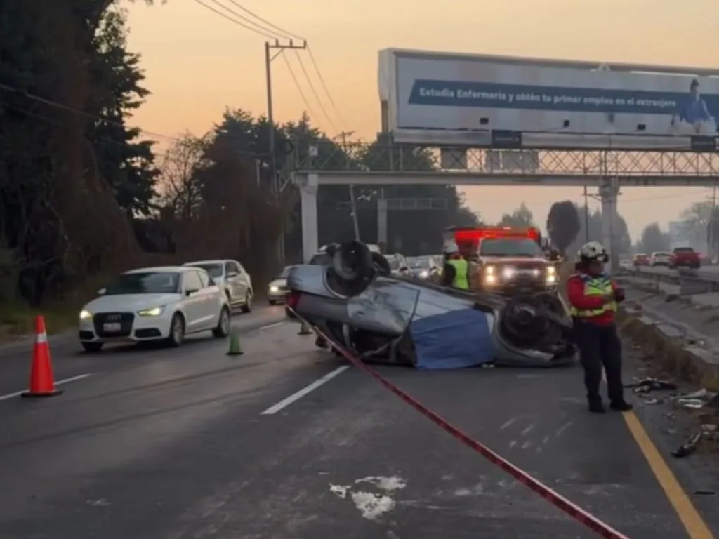 Doble accidente en Toluca
