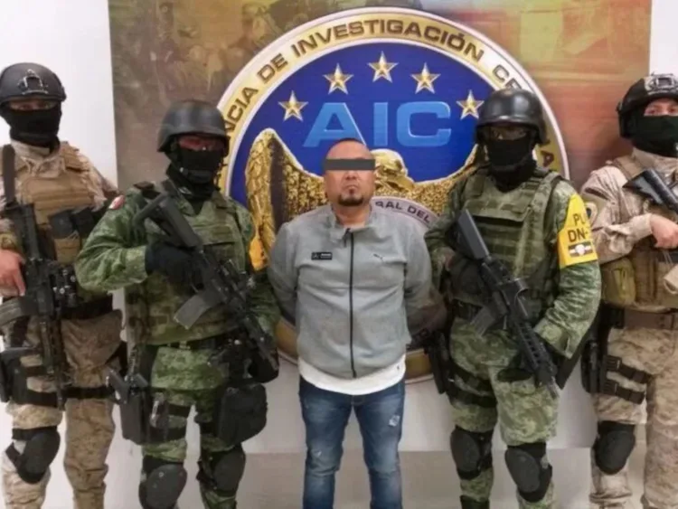 UIF y autoridades de Estados Unidos coordinan acciones financieras contra el Cártel de Santa Rosa de Lima