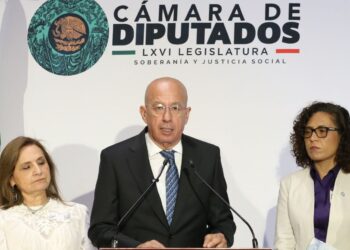 El PAN califica las Farmacias del Bienestar como puestitos