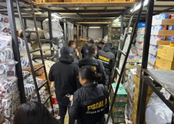 Fiscalía mexiquense asegura empresa de monitoreo satelital ligada a red criminal en Naucalpan