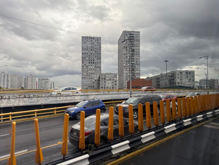 Lunes 29 de diciembre: estos son los autos que entran en el Hoy No Circula