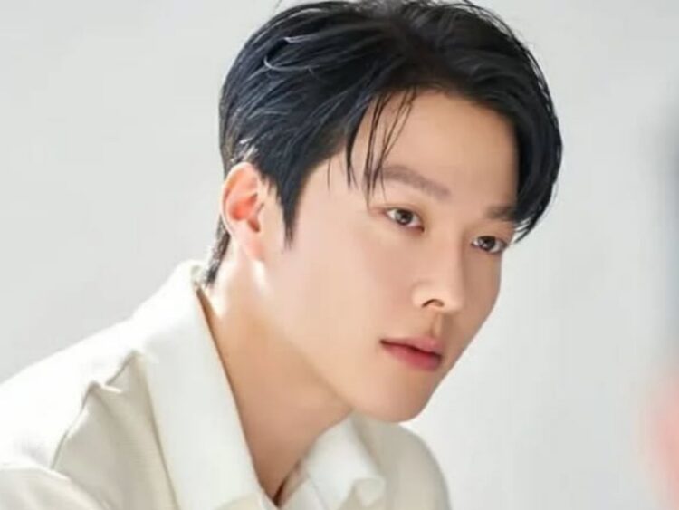 Jang Ki‑yong interpreta a Gong Ji‑hyeok en la serie surcoreana “Beso Dinamita”, mostrando su carisma y presencia en el K‑drama 2025.