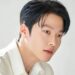Jang Ki‑yong interpreta a Gong Ji‑hyeok en la serie surcoreana “Beso Dinamita”, mostrando su carisma y presencia en el K‑drama 2025.