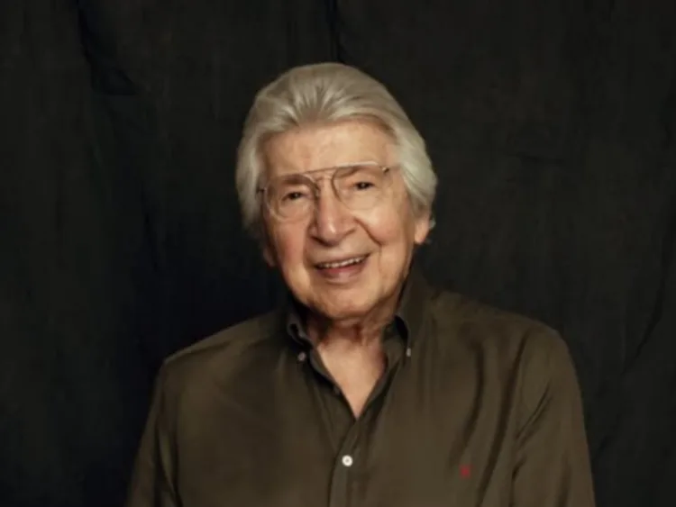 El compositor Manuel Alejandro ofrecerá su recital “La historia de mis canciones” el 15 de diciembre en El Cantoral