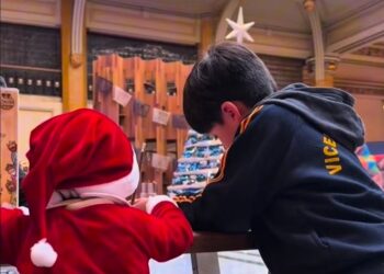 El Palacio Postal de la CDMX abre sus buzones mágicos para enviar cartas a los Reyes Magos. | AMEXI/FOTO: IG @palacio.postal.museo