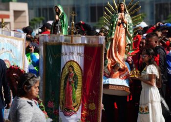 Con amor, devoción y agradecimiento, peregrinos llegan a la Basílica para orar ante la Vigen de Guadalupe