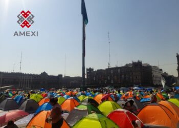 La huelga nacional de la CNTE y su plantón nacional que alcanzó en su momento a cerca de 25 mil profesores en el Zócalo de la CDMX, fue el momento de mayor tensión de la lucha de los trabajadores en el 2025