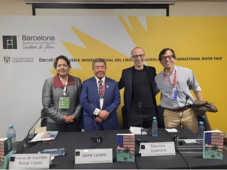 Presentación del libro. AMEXI Foto FB de Fuerza Migrante