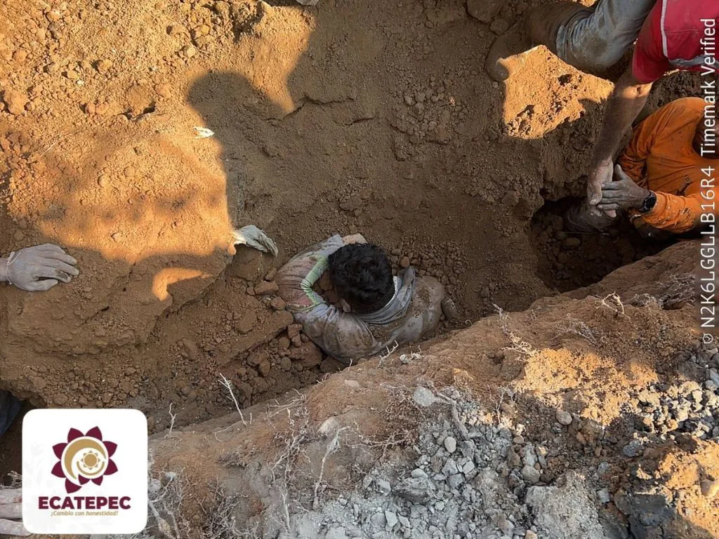 Quedan atrapados trabajadores de Sapase