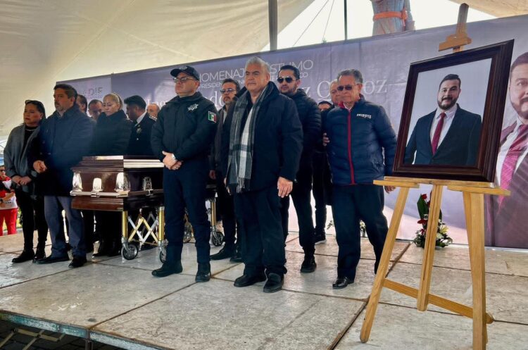 Rinden homenaje póstumo al alcalde de Tepeapulco, Hidalgo