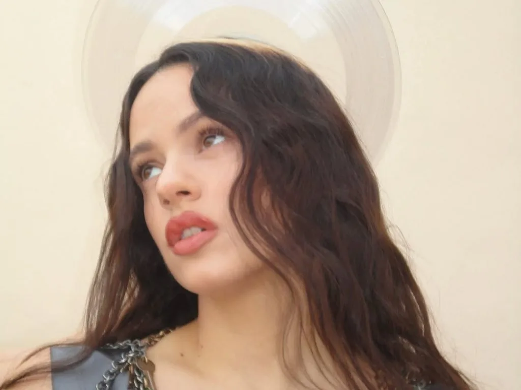 Rosalía amplía las fechas para su gira LUX Tour 2026 en México