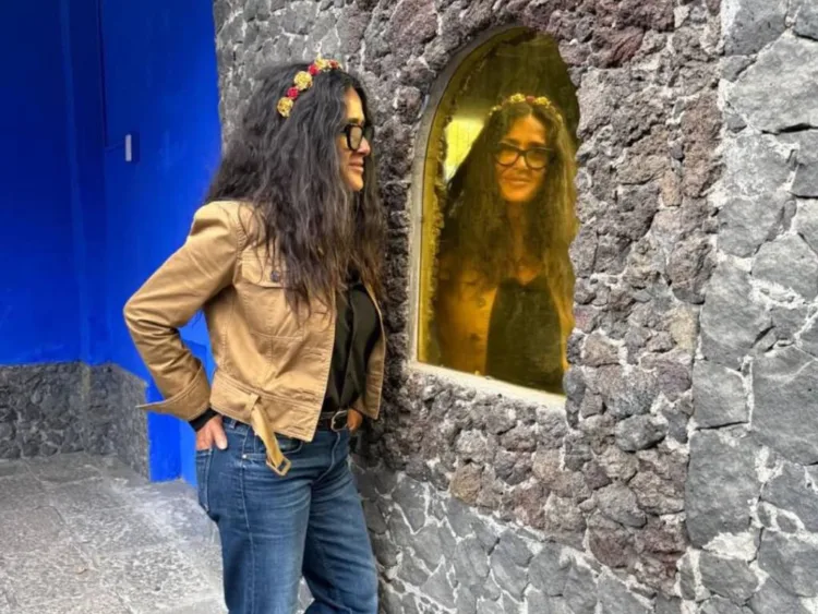 El mensaje que dejó Salma Hayek en el libro de visitas del Museo de Frida Kahlo