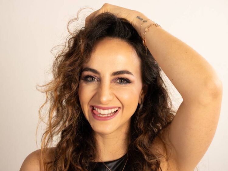 Silvia de Frente cierra su gira con “Tamagochi” y graba su segundo especial de comedia en el Foro Lenin