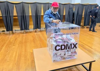Trabajadores en proceso electoral sindical