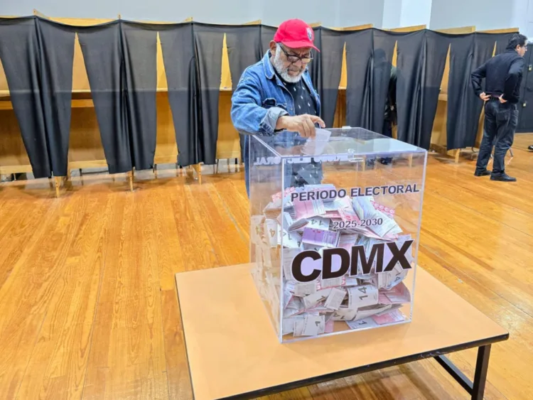 Trabajadores en proceso electoral sindical