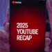 Teléfono mostrando la función YouTube Recap 2025 con tarjetas personalizadas de hábitos de visualización.
