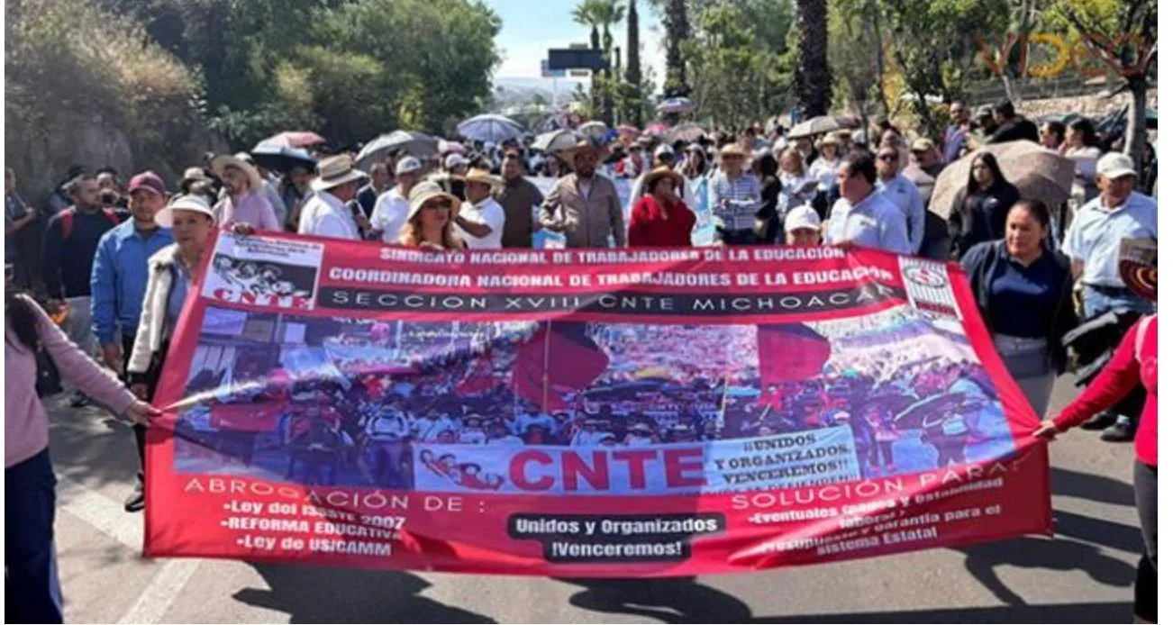 Alista CNTE marcha en Morelia, Michoacán