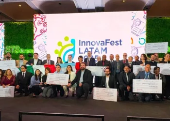 Premian a científicos de la UNAM y de Unimayab en Yucatán