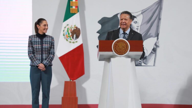 Gobernador de Hidalgo, Julio Menchaca