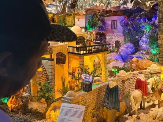 Reconocen arquitectos elaboración de piezas del Nacimiento en Mérida, Yucatán